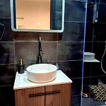 Bed and Breakfast Matilde Βαλέτα